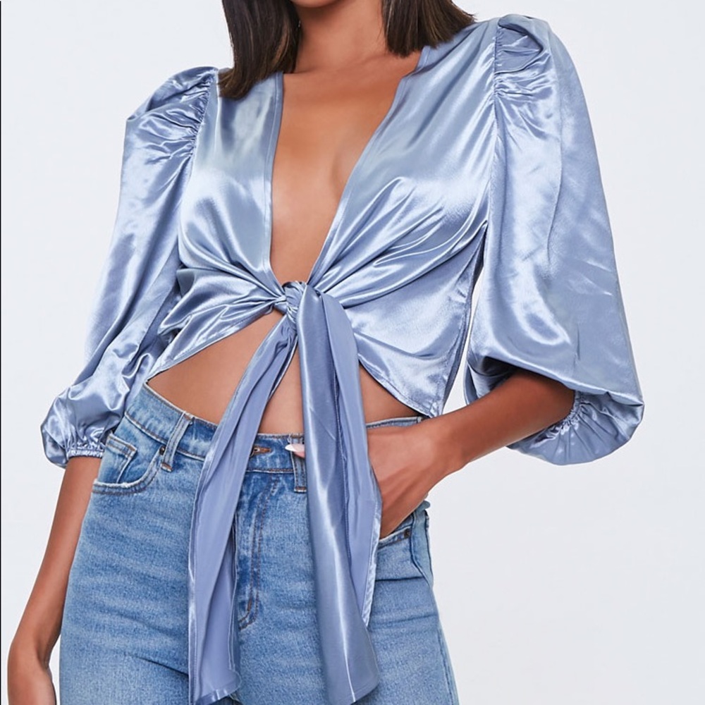 Tie front top